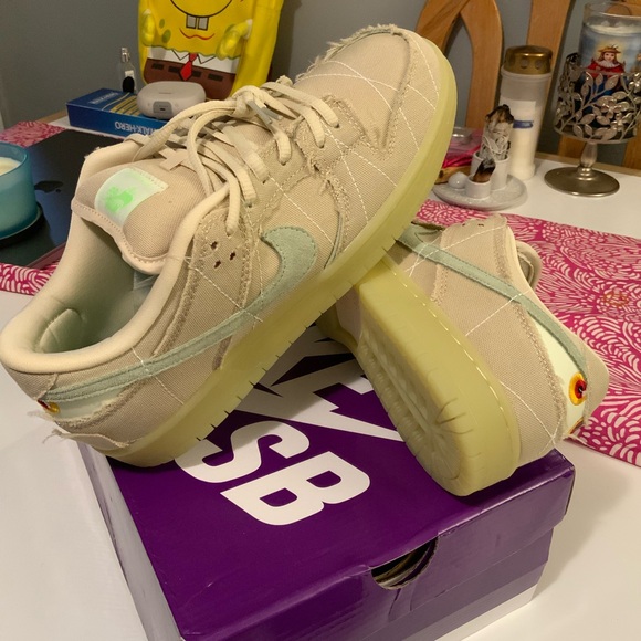 Nike Dunk SB Low - Picture 9 of 9